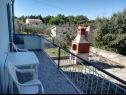 Kuća za odmor VEKY - 50m from sea: Holiday House H(4+2) Sušica - Otok Ugljan  - Hrvatska - Holiday House H(4+2): terasa (kuća i okolica)