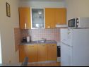 Apartmani Vanja - terrace & BBQ A1(4+2), A2(4+1) Vir - Rivijera Zadar   - Apartman - A2(4+1): kuhinja