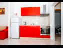 Apartmani Ljubo - modern andy cosy A1(2+2), A2(4+2), A3(4+2) Vrsi - Rivijera Zadar   - Apartman - A3(4+2): kuhinja