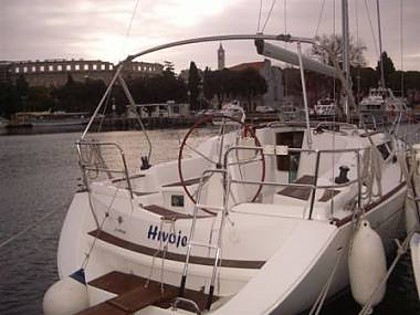 Jedrilica - Sun Odyssey 36i (CBM Realtime) - Pula - Istra  - Hrvatska