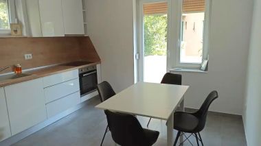 Apartmani Karmen - modern and comfy: A1(2+1) Rijeka - Kvarner  