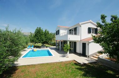 Kuća za odmor Viki - with heated pool: H(6+1) Plano - Rivijera Trogir  - Hrvatska