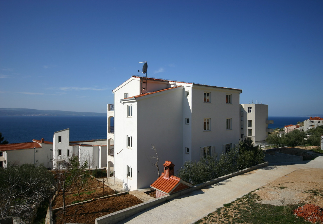 Apartmani Sea View - 250 m from sea: A1 Grande(7+1), A2 Vila Jadrana(2+1) Suhi Potok - Rivijera Omiš  